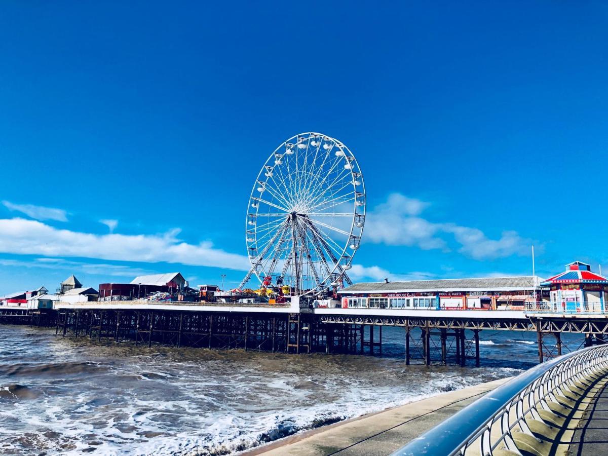 Mayfair Suite - 3X Bathrooms Close To Seafront Blackpool Luaran gambar